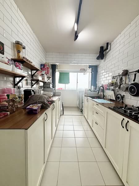 55 Teban Gardens Road, 55 Teban Gardens Road, 3 Bedrooms, 990 sqft, HDB Flat For Sale, by Eric Foo, 500216530 - Kitchen - PropertyGuru.com.sg