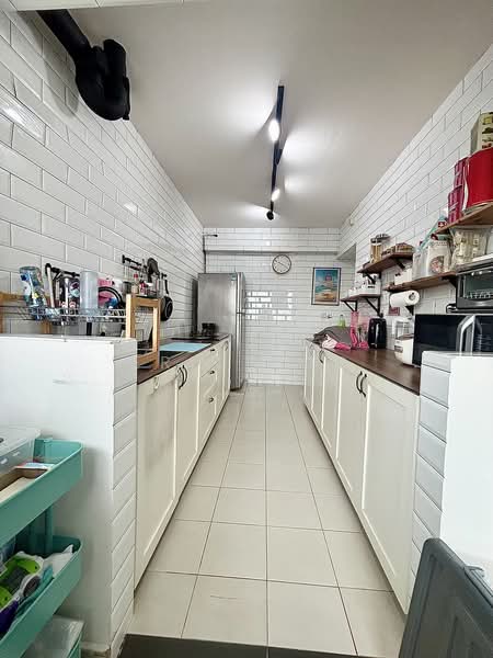 55 Teban Gardens Road, 55 Teban Gardens Road, 3 Bedrooms, 990 sqft, HDB Flat For Sale, by Eric Foo, 500216530 - Kitchen - PropertyGuru.com.sg