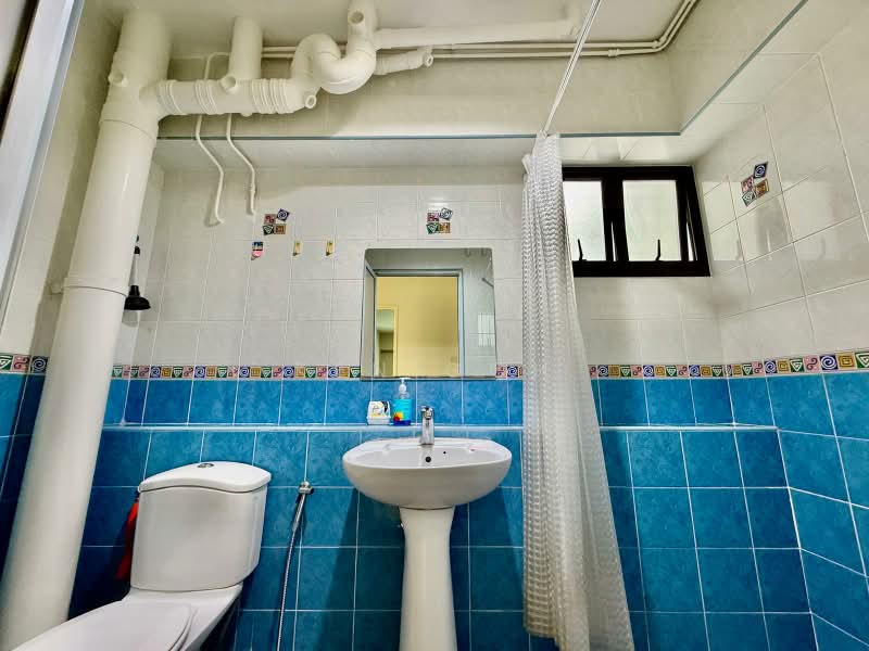 309D Anchorvale Road, 309D Anchorvale Road, 3 Bedrooms, 1,195 sqft, HDB Flat For Rent, by Ken Goh, 500216531 - Bathroom - PropertyGuru.com.sg
