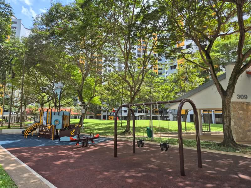 309D Anchorvale Road, 309D Anchorvale Road, 3 Bedrooms, 1,195 sqft, HDB Flat For Rent, by Ken Goh, 500216531 - Exterior - PropertyGuru.com.sg