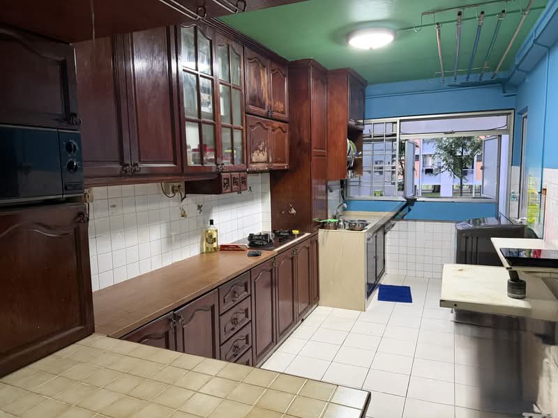 303 Yishun Central, 303 Yishun Central, 2 Bedrooms, 786 sqft, HDB Flat For Sale, by Agt Parthiban, 500216533 - Kitchen - PropertyGuru.com.sg