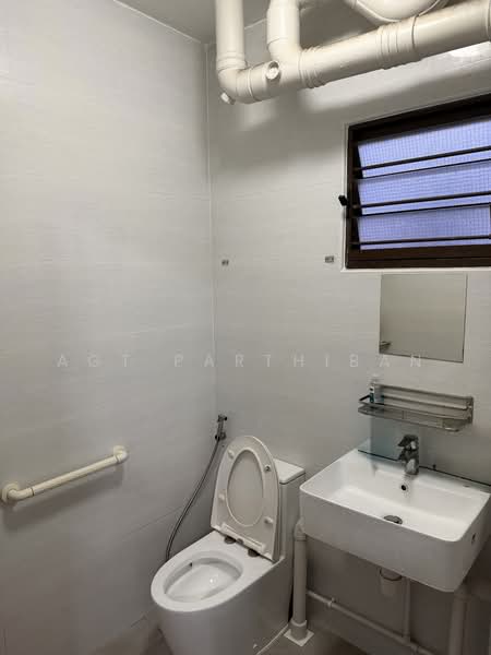 303 Yishun Central, 303 Yishun Central, 2 Bedrooms, 786 sqft, HDB Flat For Sale, by Agt Parthiban, 500216533 - Bathroom - PropertyGuru.com.sg