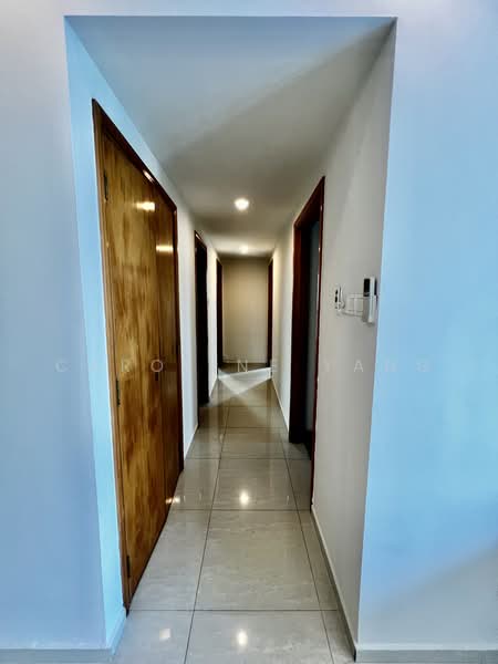 Dunman View, 102 Haig Road, 3 Bedrooms, 1,216 sqft, Condominium For Rent, by Caroline Yang, 500216535 - Corridor - PropertyGuru.com.sg