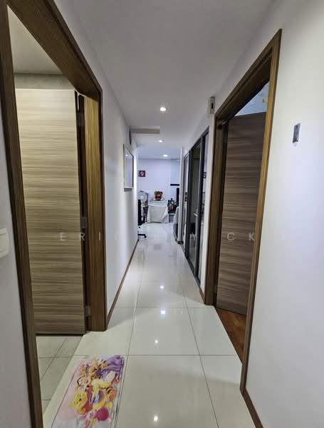The Canopy, 71 Yishun Avenue 11, 2 Bedrooms, 1,033 sqft, Executive Condominium For Sale, by Eric Tay CK, 500216541 - Corridor - PropertyGuru.com.sg