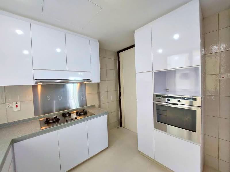 Pebble Bay, 130 Tanjong Rhu Road, 2 Bedrooms, 1,302 sqft, Condominium For Rent, by Lim Soon Kiat Patrick, 500216544 - Kitchen - PropertyGuru.com.sg