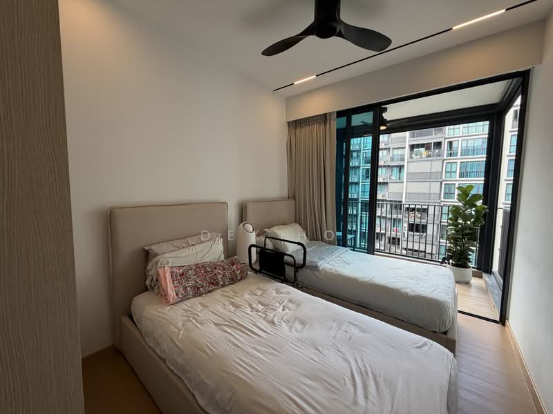 Treasure at Tampines, 23 Tampines Lane, 4 Bedrooms, 1,324 sqft, Condominium For Sale, by Dex Ho, 500216557 - Bedroom - PropertyGuru.com.sg