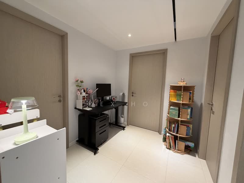 Treasure at Tampines, 23 Tampines Lane, 4 Bedrooms, 1,324 sqft, Condominium For Sale, by Dex Ho, 500216557 - PropertyGuru.com.sg