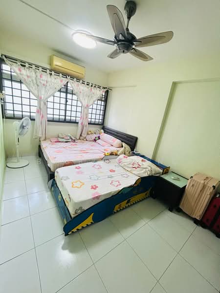 252 Choa Chu Kang Avenue 2, 252 Choa Chu Kang Avenue 2, 3 Bedrooms, 1,119 sqft, HDB Flat For Sale, by Bobby Cheng, 500216561 - Bedroom - PropertyGuru.com.sg