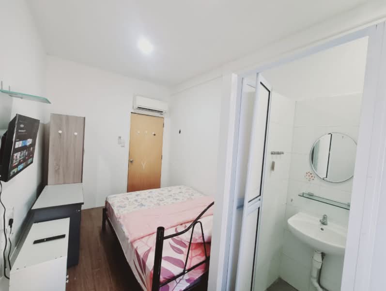 95C Lavender Street, Lavender Street, Room Rental, 140 sqft, Walk-up Apartment For Rent, by Tay Shaoqi, 500216573 - Bedroom - PropertyGuru.com.sg