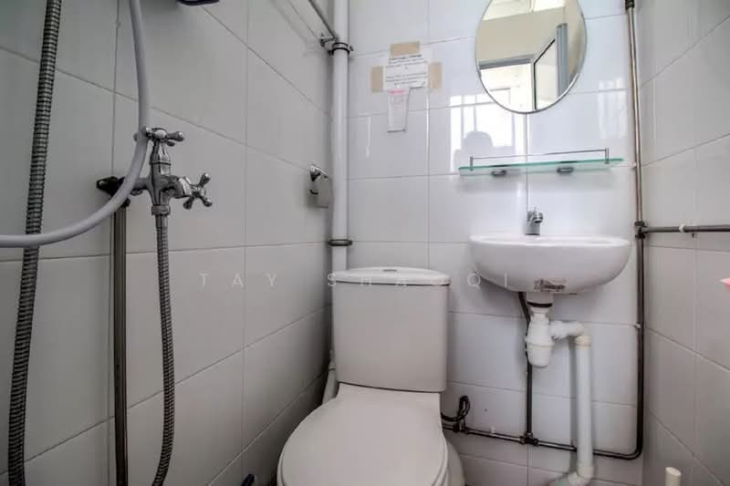 95C Lavender Street, Lavender Street, Room Rental, 140 sqft, Walk-up Apartment For Rent, by Tay Shaoqi, 500216573 - Bathroom - PropertyGuru.com.sg