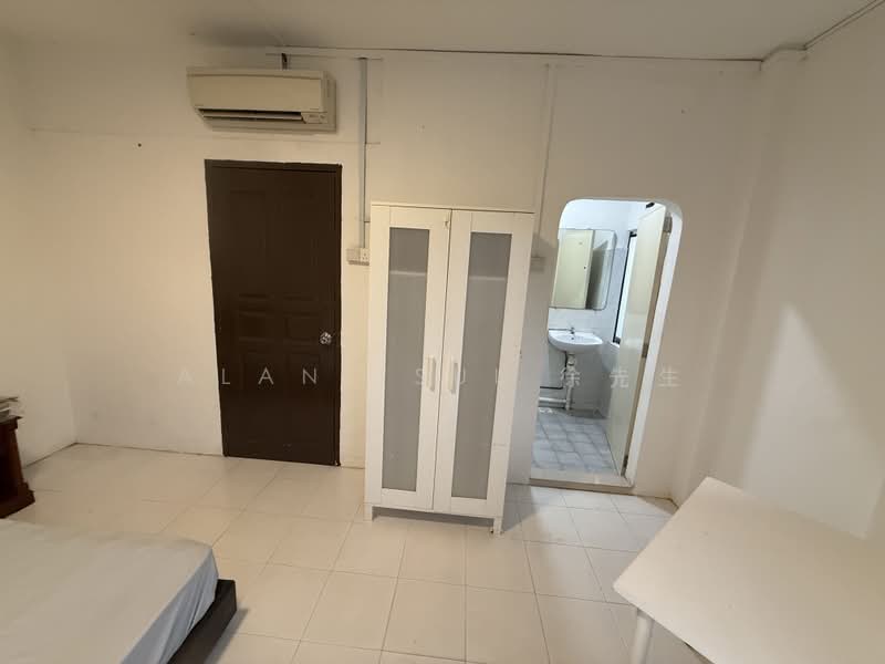 Master Room @ Aljunied MRT, , Room Rental, 170 sqft, Shophouse For Rent, by Alan Tsui 徐先生, 500216583 - Interior - PropertyGuru.com.sg