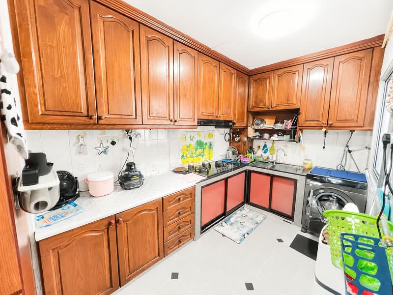 672 Woodlands Drive 71, 672 Woodlands Drive 71, 3 Bedrooms, 1,184 sqft, HDB Flat For Sale, by GANESHKUMAR K, 500216584 - Kitchen - PropertyGuru.com.sg