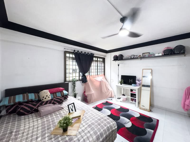 322 Woodlands Street 32, 322 Woodlands Street 32, 3 Bedrooms, 1,313 sqft, HDB Flat For Sale, by Ernest Goh, 500216600 - Bedroom - PropertyGuru.com.sg