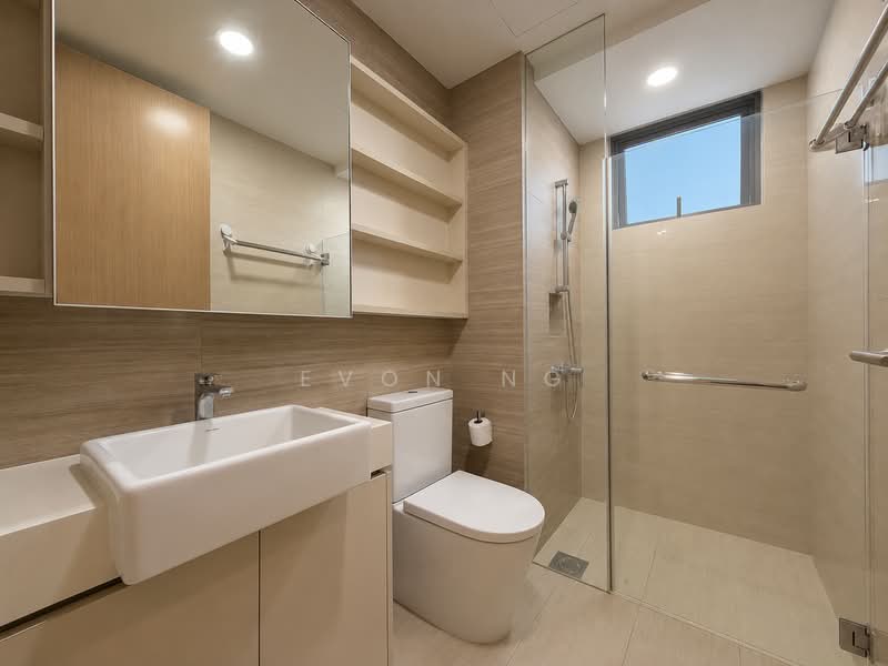 High Park Residences, 29 Fernvale Road, 3 Bedrooms, 872 sqft, Condominium For Rent, by Evon Ng, 500216602 - Common Bathroom - PropertyGuru.com.sg