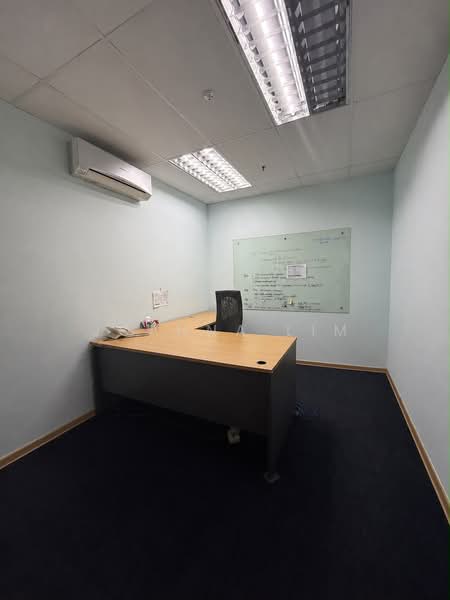 Wcega Tower, 21 Bukit Batok Crescent, 1,969 sqft, Light Industrial (B1) For Rent, by Joanna Lim, 500216605 - Study - CommercialGuru.com.sg