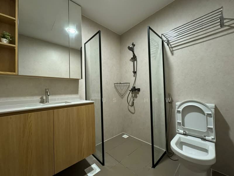 Heron Bay, 61 Upper Serangoon View, Studio, 300 sqft, Executive Condominium For Rent, by Marcus Chew, 500216611 - Bathroom - PropertyGuru.com.sg
