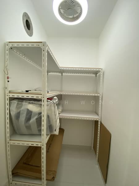 Naung Residence, 1 Jalan Naung, 1 Bedroom, 538 sqft, Apartment For Rent, by Joseph Wong, 500216612 - Storage room - PropertyGuru.com.sg
