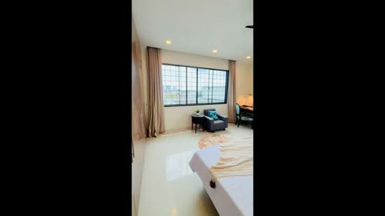 Botanic Gardens View, 19 Taman Serasi, Room Rental, 200 sqft, Apartment For Rent, by Young Chng, 500216615 - PropertyGuru.com.sg