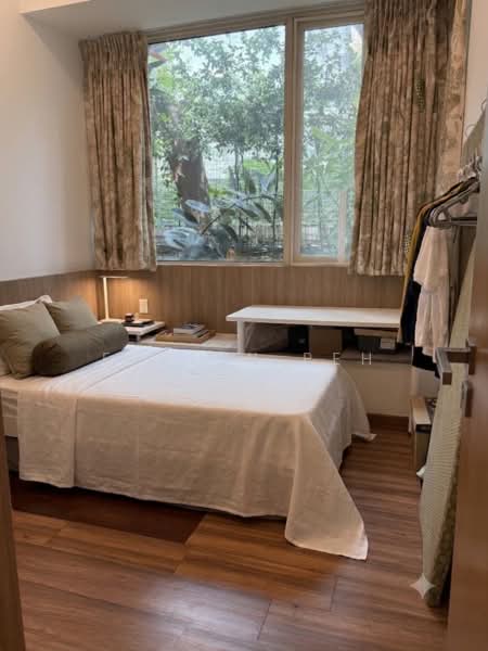 Fontaine Parry, 67 Poh Huat Road, 2 Bedrooms, 1,066 sqft, Condominium For Sale, by Evelyn Peh, 500216616 - Common Bedroom - PropertyGuru.com.sg