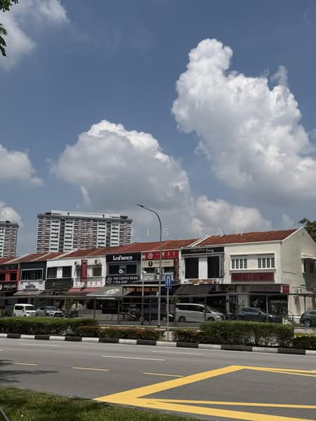 Upper Thomson Road Shop Houses, 272 Upper Thomson Road, 1,900 sqft, Shop / Shophouse For Rent, by Cannis Tan, 500216620 - Exterior - CommercialGuru.com.sg