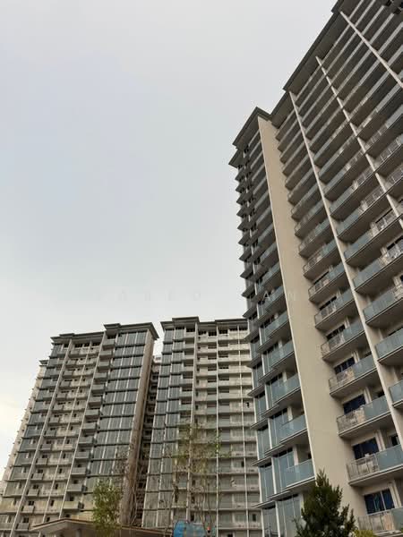 Grand Dunman, 18 Dunman Road, 3 Bedrooms, 1,475 sqft, Condominium For Rent, by Jared Tan, 500216643 - Exterior - PropertyGuru.com.sg