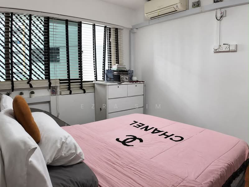 101 Bedok Reservoir Road, 101 Bedok Reservoir Road, Bedok / Upper East Coast, 3 Bedrooms, 1,033 sqft, HDB Flat For Sale, by Ezra Sim, 500216644 - Bedroom - PropertyGuru.com.sg