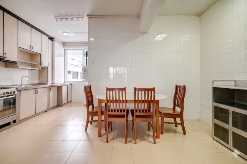 253 Bangkit Road, 253 Bangkit Road, 3 Bedrooms, 1,313 sqft, HDB Flat For Sale, by Roy Goh, 500216649 - Kitchen - PropertyGuru.com.sg
