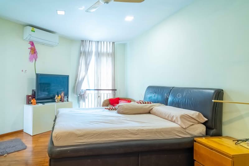 Exclusive List! Rare Semi-D @ West Coast, Faber, Pasir panjang, West Coast, Faber, Pasir panjang, 8 Bedrooms, 5,000 sqft, Semi-Detached House For Sale, by Audrey Wong, 500216653 - Bedroom - PropertyGuru.com.sg