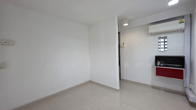 214 Lorong 8 Toa Payoh, 214 Lorong 8 Toa Payoh, Balestier / Toa Payoh, 3 Bedrooms, 882 sqft, HDB Flat For Sale, by Julia Yeo 杨舒慧, 500216671 - PropertyGuru.com.sg