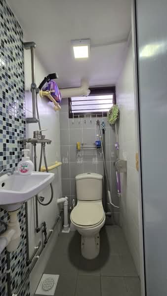 214 Lorong 8 Toa Payoh, 214 Lorong 8 Toa Payoh, Balestier / Toa Payoh, 3 Bedrooms, 882 sqft, HDB Flat For Sale, by Julia Yeo 杨舒慧, 500216671 - PropertyGuru.com.sg