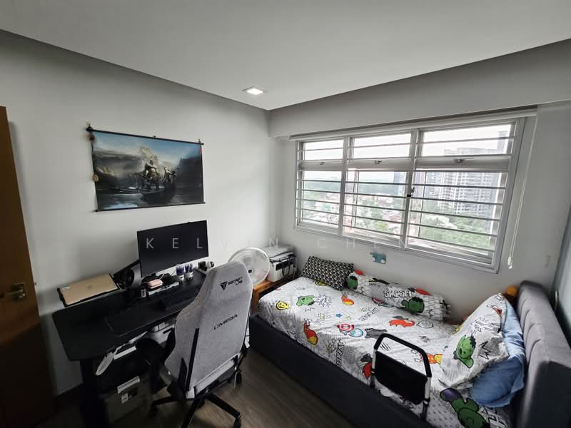 450A Sengkang West Way, 450A Sengkang West Way, 3 Bedrooms, 990 sqft, HDB Flat For Sale, by Kelvin Chen, 500216672 - Bedroom - PropertyGuru.com.sg