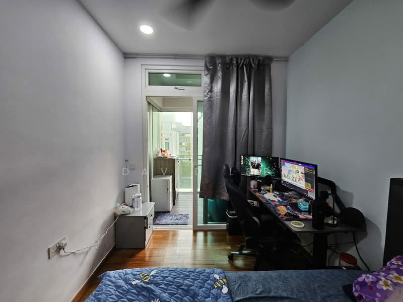 Parc Rosewood, 71 Rosewood Drive, 4 Bedrooms, 1,711 sqft, Condominium For Sale, by David Lee, 500216678 - Bedroom - PropertyGuru.com.sg