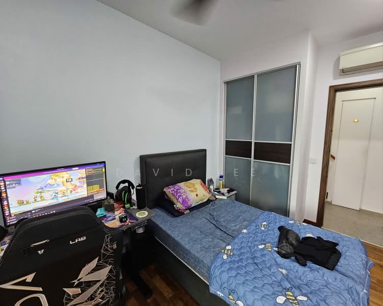 Parc Rosewood, 71 Rosewood Drive, 4 Bedrooms, 1,711 sqft, Condominium For Sale, by David Lee, 500216678 - Bedroom - PropertyGuru.com.sg
