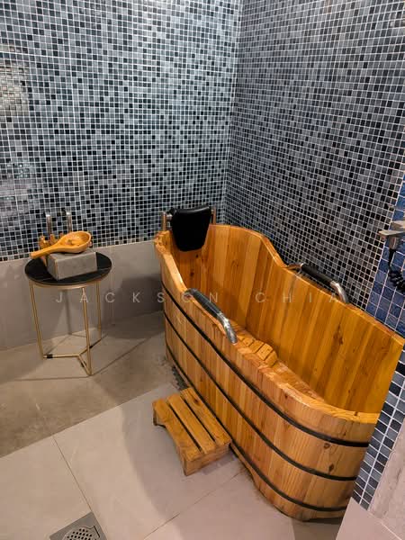 Furama Riverfront, 405 Havelock Road, 11,745 sqft, Other Retail For Rent, by Jackson Chia, 500216686 - Bathroom - CommercialGuru.com.sg