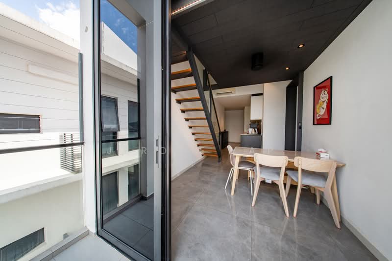 The Essence, 1 Chong Kuo Road, 2 Bedrooms, 1,001 sqft, Condominium For Sale, by Jerome Yap, 500216687 - Balcony - PropertyGuru.com.sg