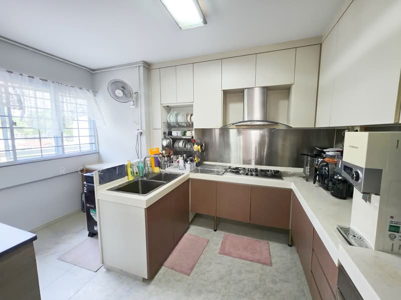 101 Gangsa Road, 101 Gangsa Road, 3 Bedrooms, 1,625 sqft, HDB Flat For Sale, by Rozi Faith Naser, 500216700 - Kitchen - PropertyGuru.com.sg