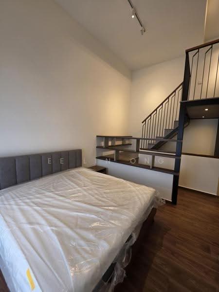Parksuites, 22 Holland Grove Road, Tanglin / Holland / Bukit Timah, 2 Bedrooms, 1,173 sqft, Condominium For Rent, by Ee Lin Ong, 500216706 - Bedroom - PropertyGuru.com.sg