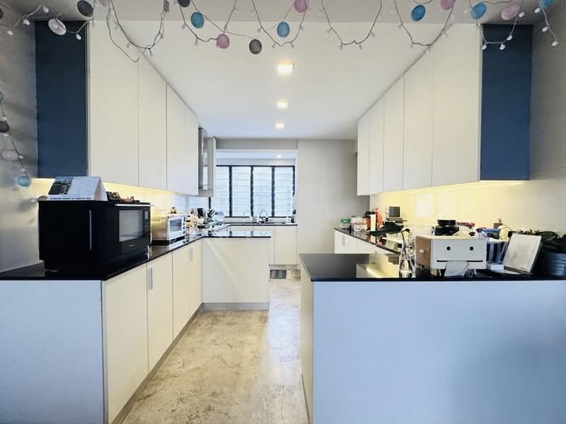 Amber Point, 1 Amber Road, 3 Bedrooms, 1,668 sqft, Condominium For Sale, by Renee Foo, 500216709 - Kitchen - PropertyGuru.com.sg