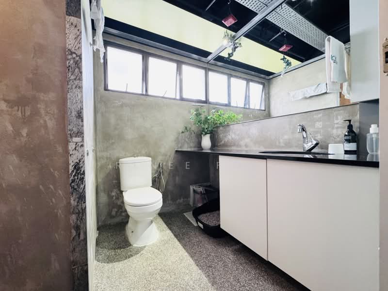 Amber Point, 1 Amber Road, 3 Bedrooms, 1,668 sqft, Condominium For Sale, by Renee Foo, 500216709 - Bathroom - PropertyGuru.com.sg
