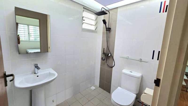 473C Upper Serangoon Crescent, 473C Upper Serangoon Crescent, 3 Bedrooms, 1,001 sqft, HDB Flat For Rent, by Alvin Lee, 500216710 - Bathroom - PropertyGuru.com.sg