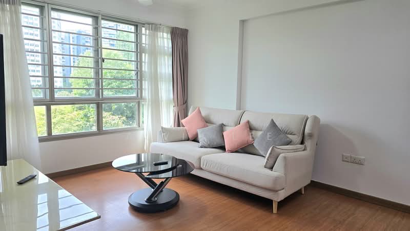 473C Upper Serangoon Crescent, 473C Upper Serangoon Crescent, 3 Bedrooms, 1,001 sqft, HDB Flat For Rent, by Alvin Lee, 500216710 - Living Room - PropertyGuru.com.sg