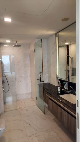 Wallich Residence, 3 Wallich Street, 3 Bedrooms, 1,313 sqft, Condominium For Rent, by Lyn Kwan, 500216715 - Bathroom - PropertyGuru.com.sg