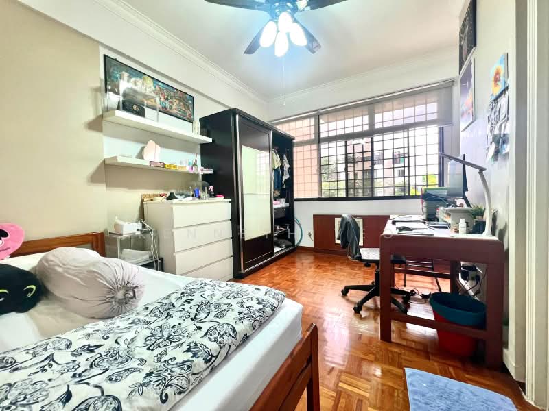 Grande Vista, 12 Cactus Drive, 3 Bedrooms, 1,367 sqft, Condominium For Sale, by Kenneth Yeo, 500216736 - Bedroom - PropertyGuru.com.sg