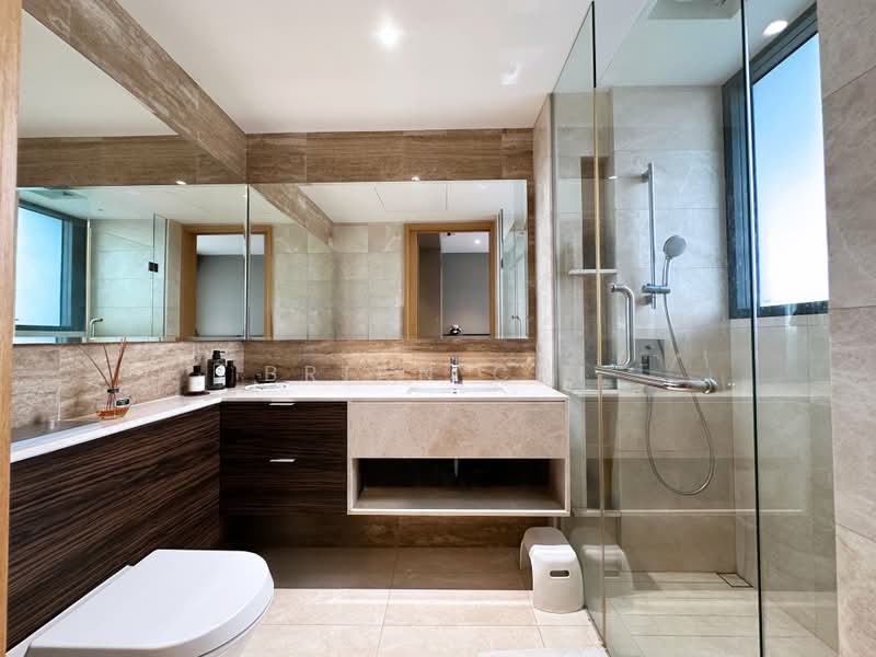 Commonwealth Towers, , 2 Bedrooms, 689 sqft, Condominium For Sale, by Brian Cai, 500216743 - Bathroom - PropertyGuru.com.sg