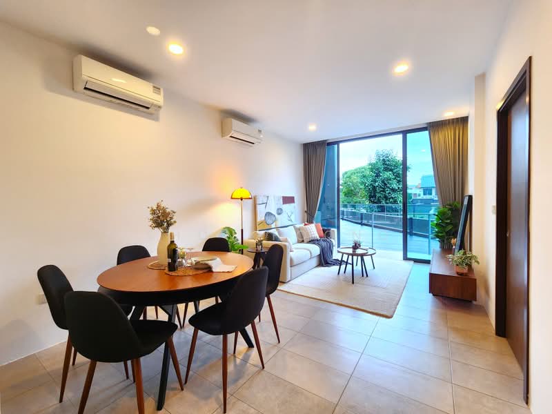Senyum Residences, 69A Jalan Senyum, 4 Bedrooms, 3,024 sqft, Cluster House For Sale, by Shon Foong, 500216744 - Living / Dining - PropertyGuru.com.sg