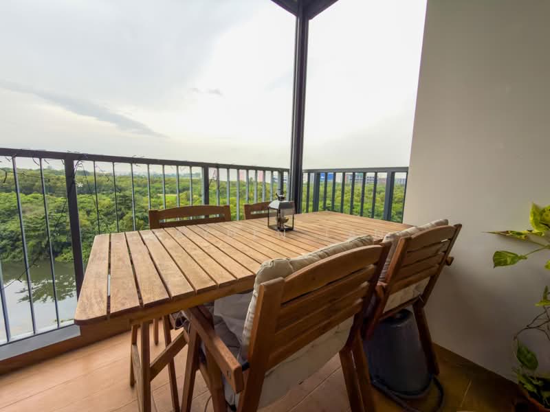 Kingsford Waterbay, 80 Upper Serangoon View, 2 Bedrooms, 689 sqft, Condominium For Sale, by Rayden Tan, 500216762 - Balcony - PropertyGuru.com.sg
