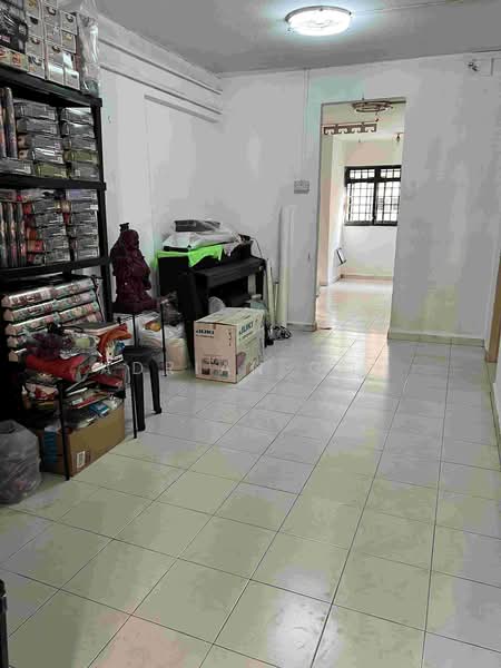 805 King George's Avenue, 805 King George's Avenue, 1 Bedroom, 473 sqft, HDB Flat For Sale, by Adrian Goh, 500216765 - Living Hall - PropertyGuru.com.sg