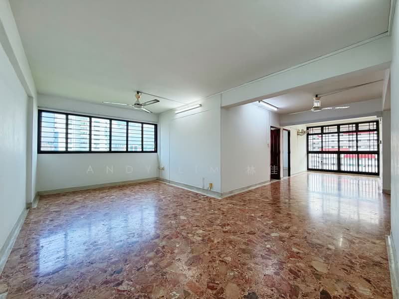12 North Bridge Road, 12 North Bridge Road, 3 Bedrooms, 1,281 sqft, HDB Flat For Sale, by Andy Lim 林佳俊, 500216774 - Living Room - PropertyGuru.com.sg