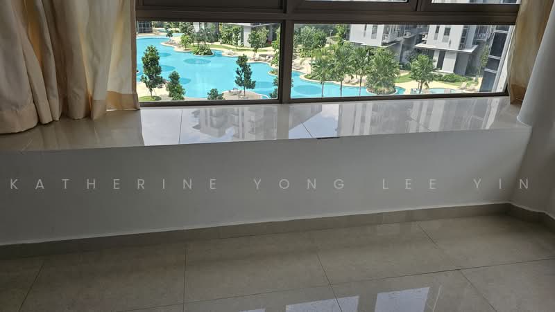 The Florentine, 68 Florence Road, 2 Bedrooms, 958 sqft, Apartment For Sale, by Katherine Yong Lee Yin, 500216778 - Master bedroom view - PropertyGuru.com.sg