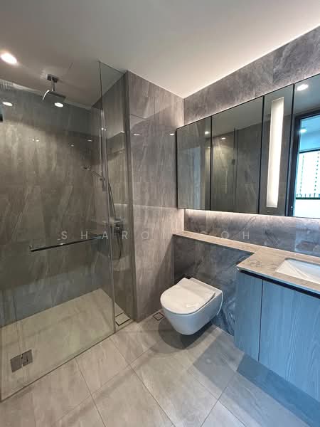 Piccadilly Grand, 5 Northumberland Road, 1 Bedroom, 517 sqft, Condominium For Sale, by Sharon Goh, 500216784 - Bathroom - PropertyGuru.com.sg